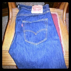 Levi's 501 button fly jeans